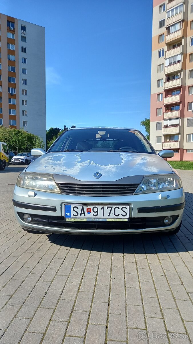 Renault Laguna 1.9DTi - 11