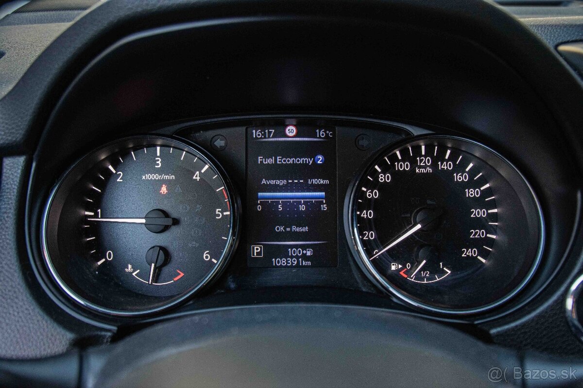 Nissan X-Trail 2.0 dCi - 11