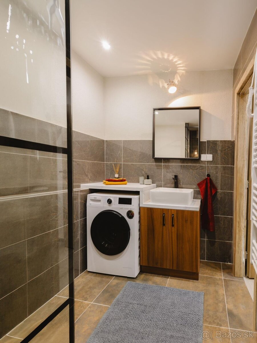 Prenájom 1,5-izbového bytu – Pražský typ, Košice (Lidické ná - 11