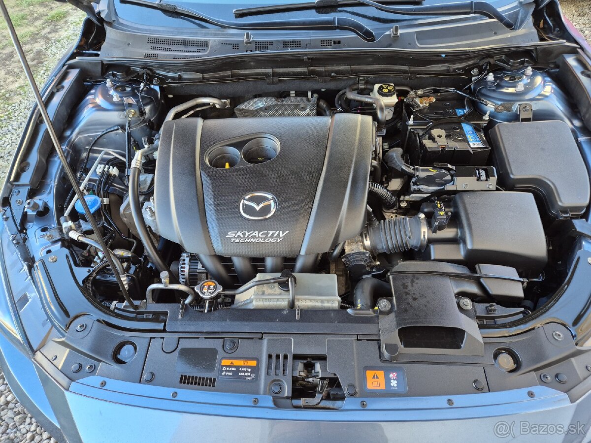 Mazda 3, 2.0i 88kw iba 98t km - 11
