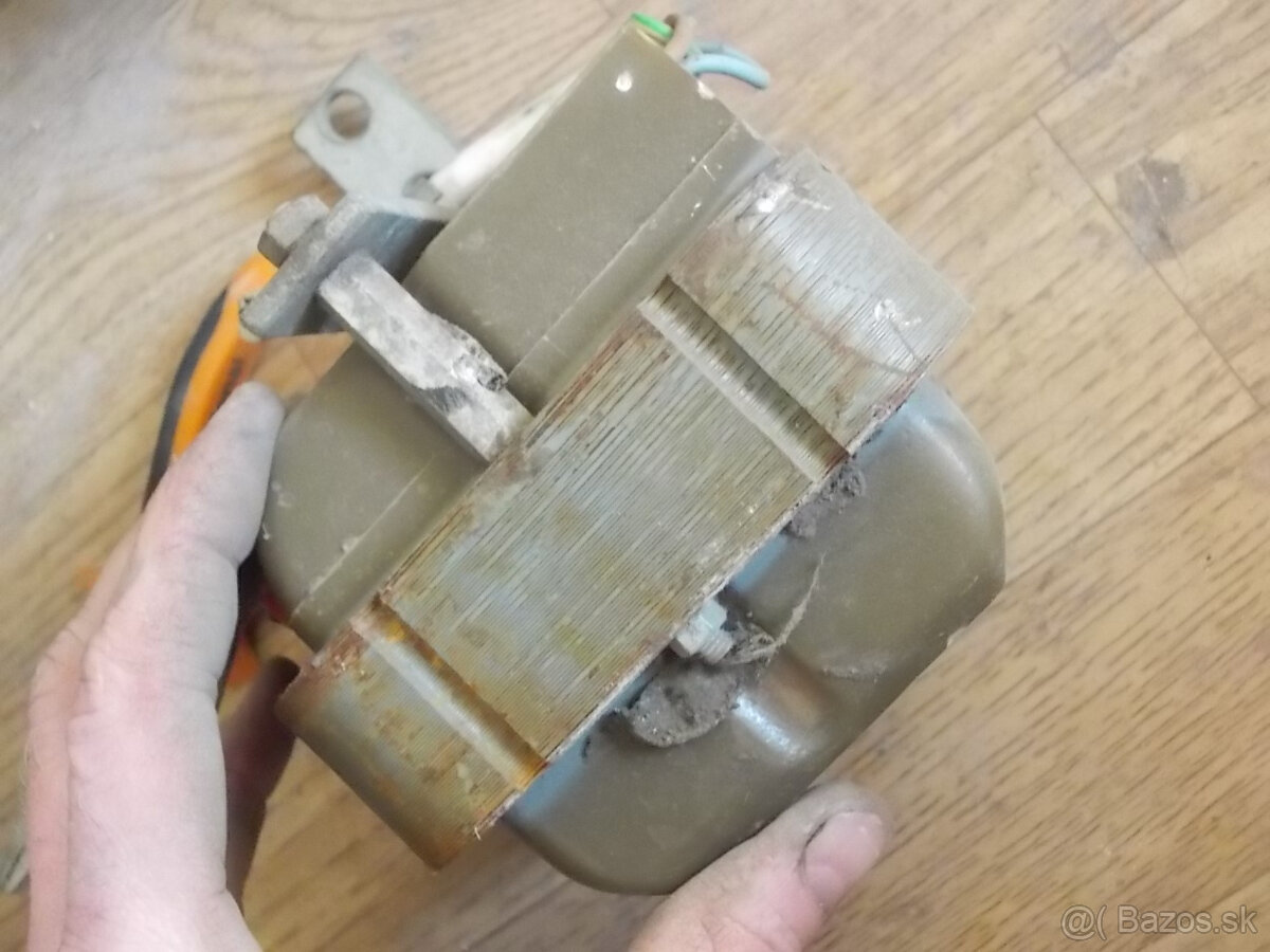 Pre experimenty s vysokym napatim.Tesla projekt? - 11