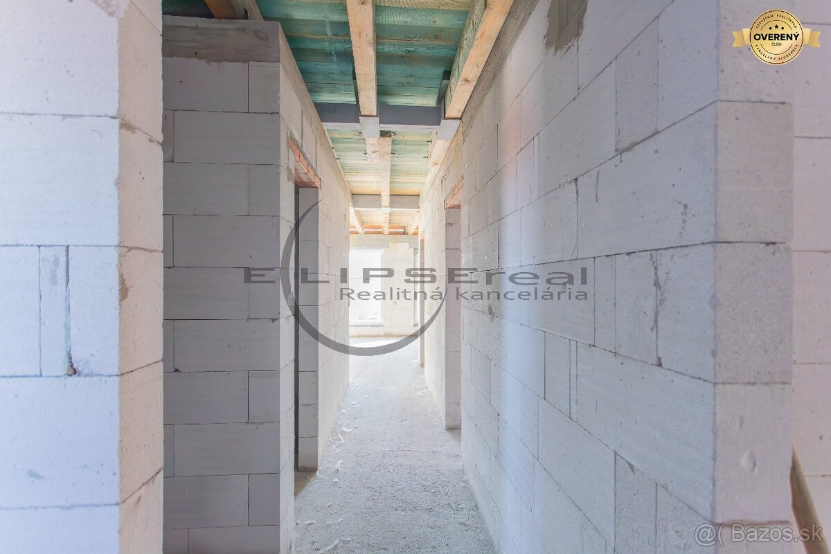 NA PREDAJ polyfunkčná budova v centre obce Veľké Leváre - 11