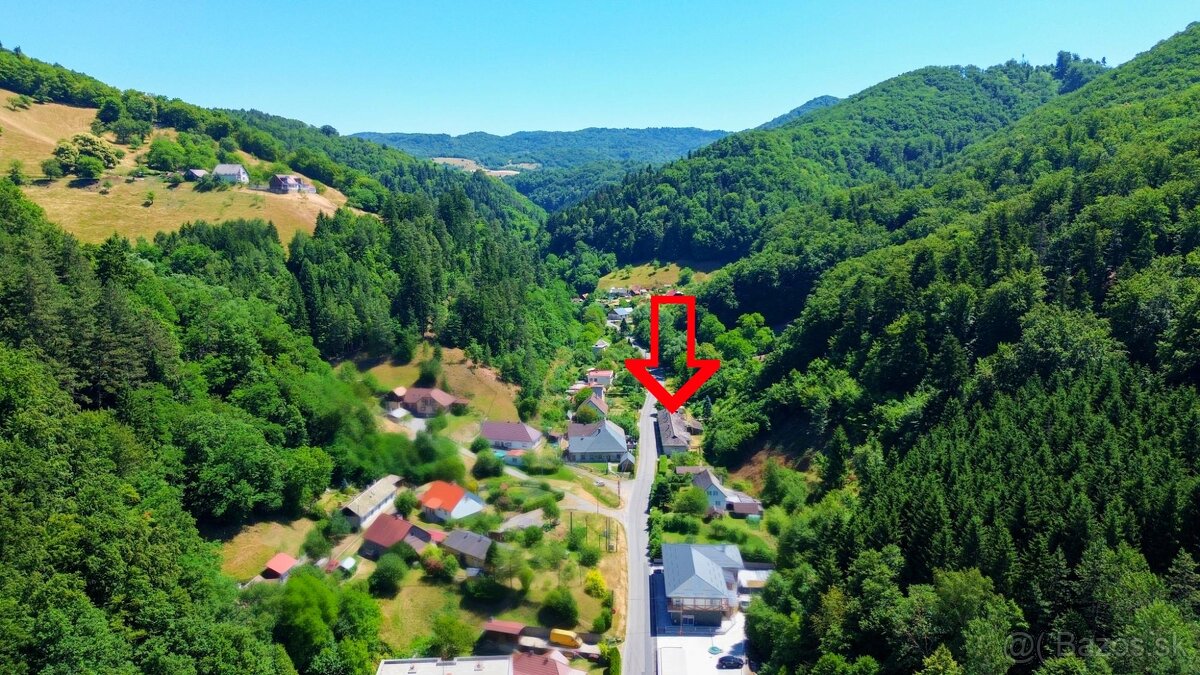 Rodinný dom v obci Hodruša-Hámre (Žarnovica) - 11