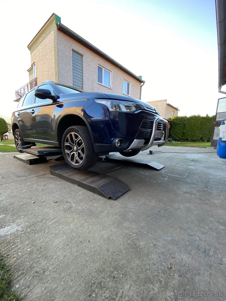 Pneumatický nožnicový zdvihák HOMOLA - 11