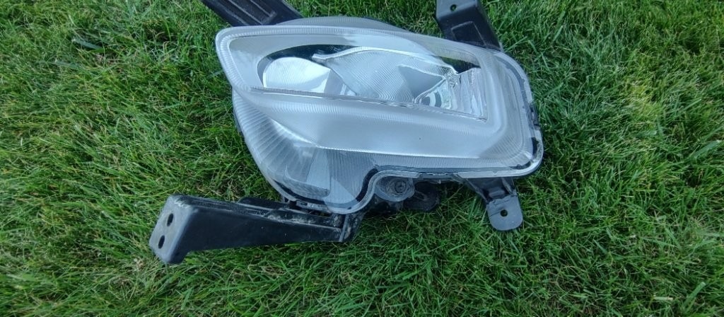 Kia Ceed 3 III CD 2018 - 2021 - Predna hmlovka mlhovka - 11