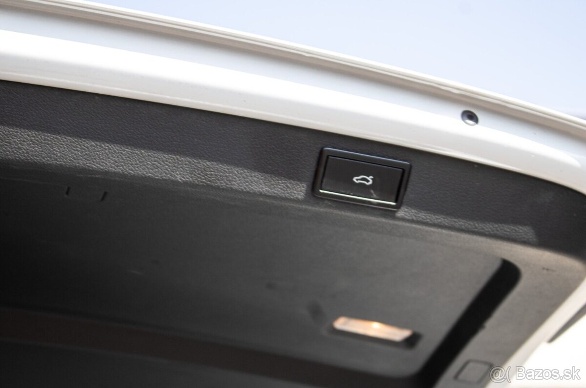 Škoda Superb Combi 2.0 TDI DSG 140kW - 11