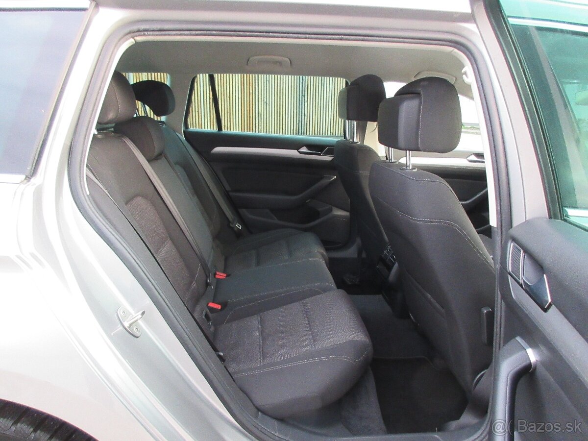 Volkswagen Passat Variant 2.0 TDI BMT Comfortline DSG - 11