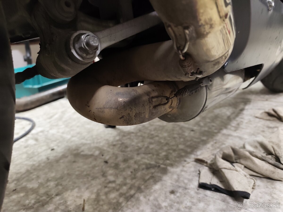 Suzuki GSXR 600 - 11