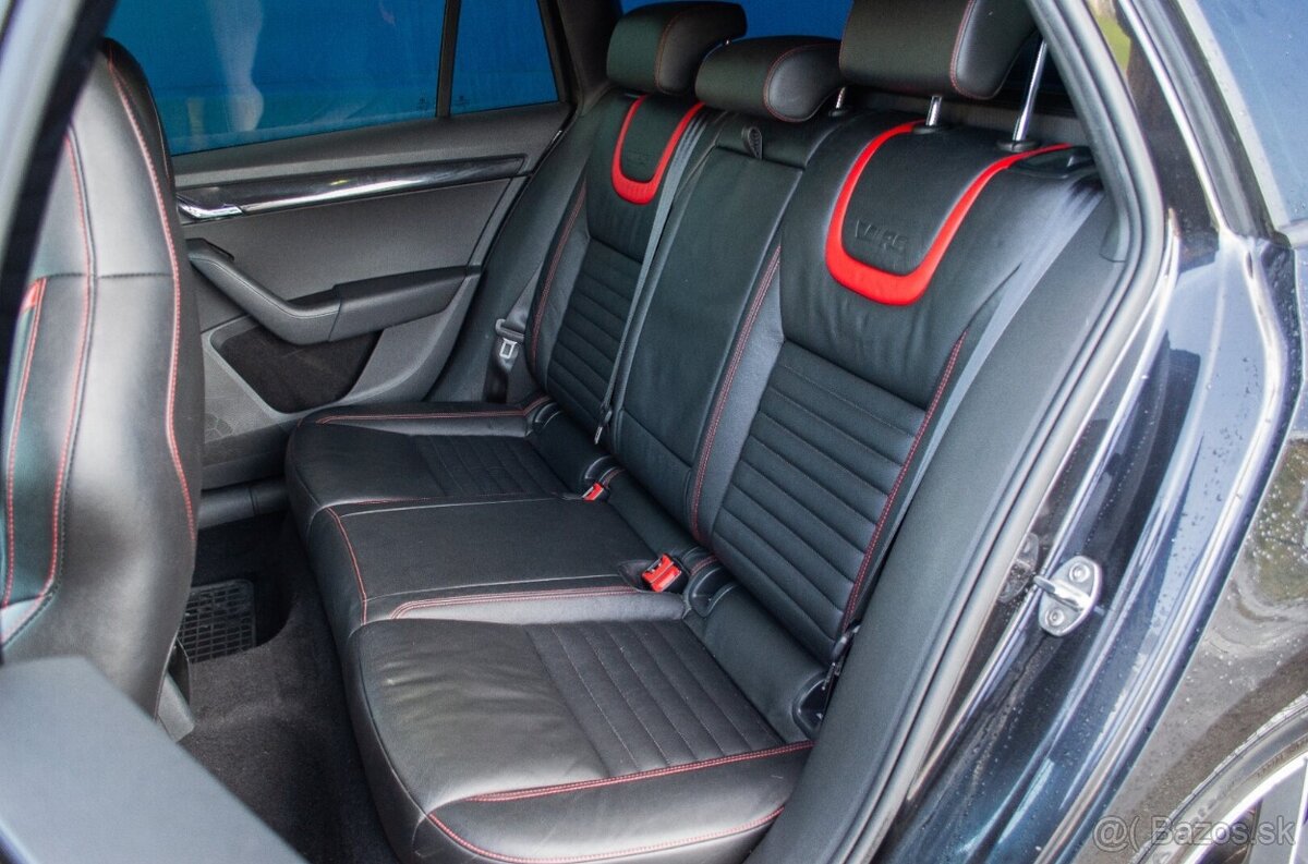 Škoda Octavia Combi 2.0 TDI DPF RS DSG - 11