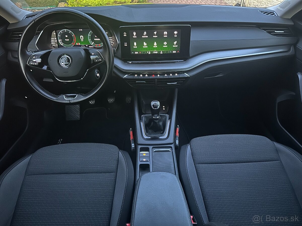 2022 Skoda Octavia - 11