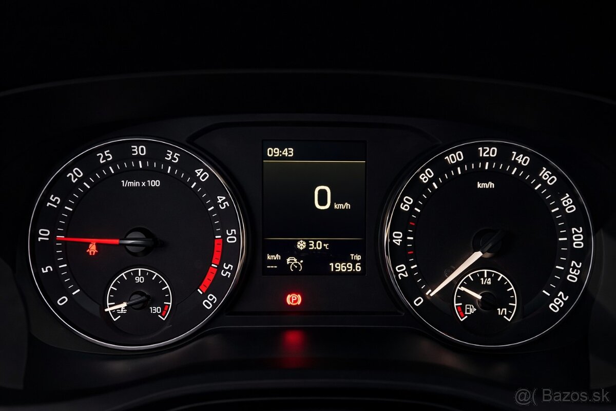 Škoda Octavia Combi 2,0TDI - 11