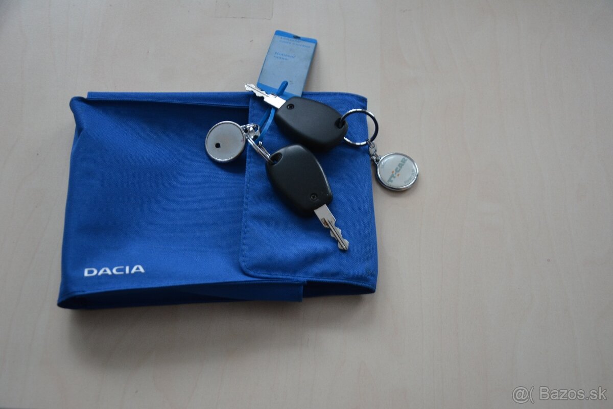 Dacia Duster 1.6 benzín, SR. voz - 11