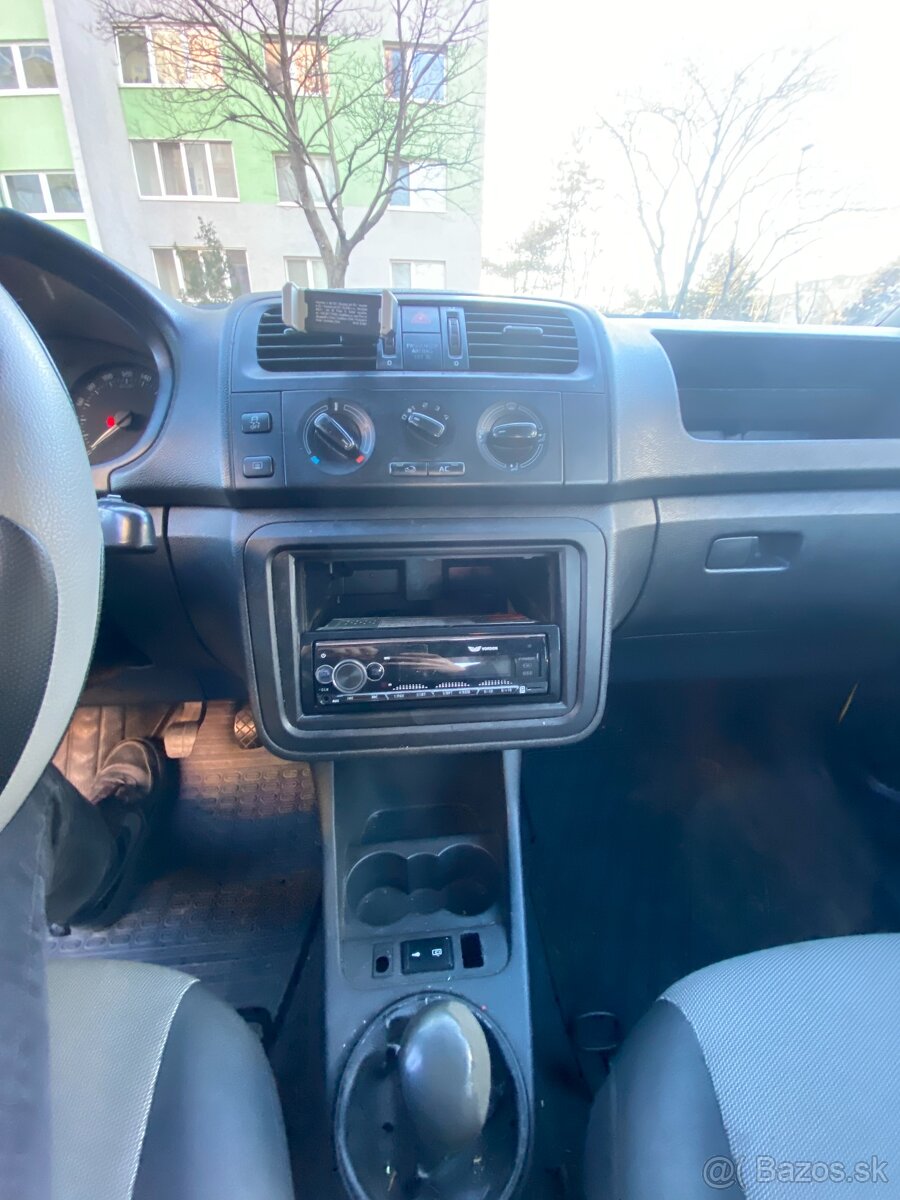 Škoda Fabia 1,2 HTP 2011 - 11