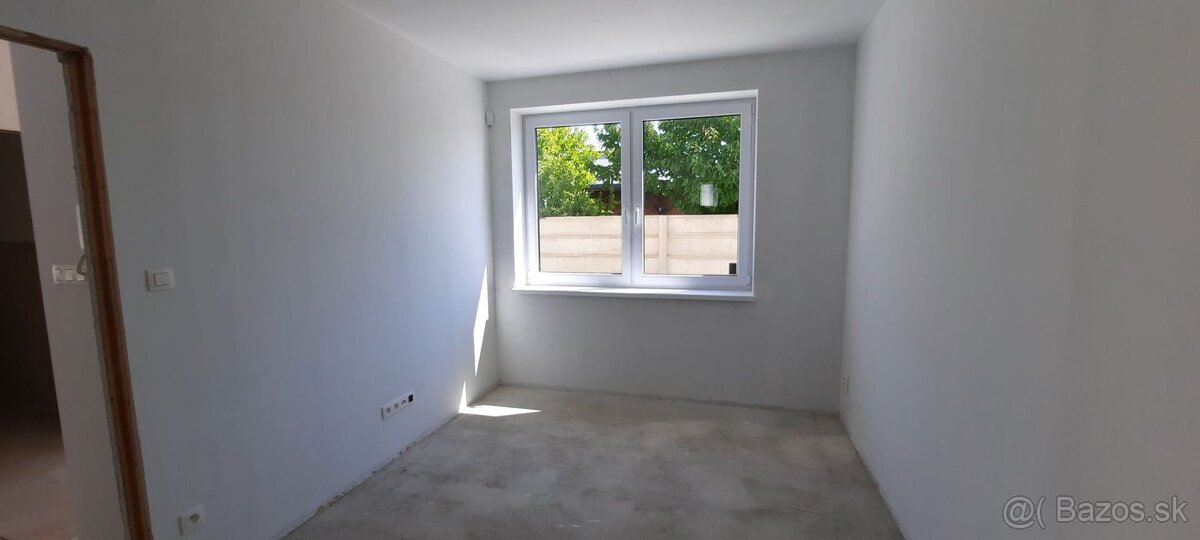 Novostavba 5 izbového rodinného domu - 11