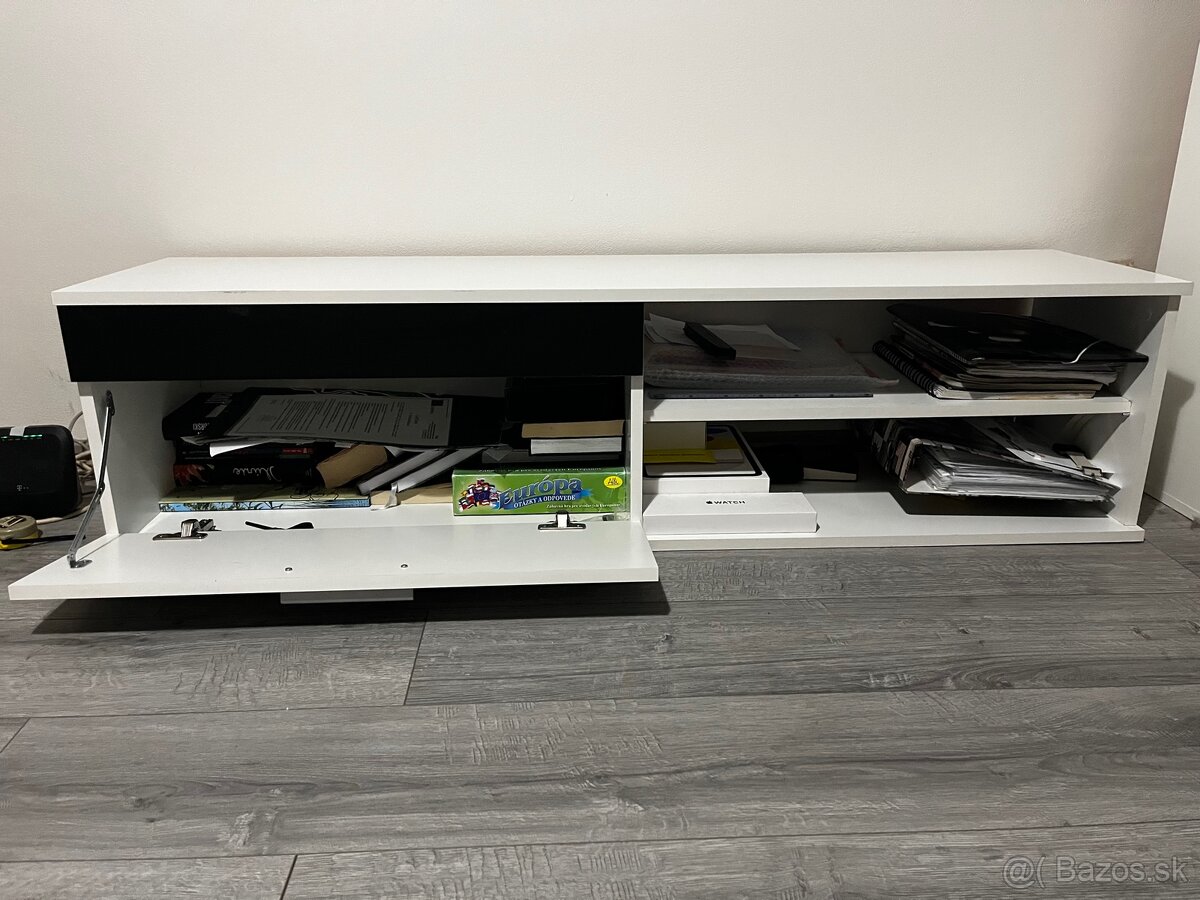 Obývacia stena - 11