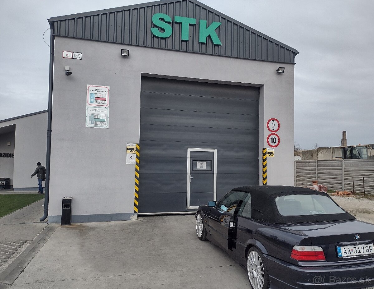 BMW e 36 Cabrio 318i Nová STK/EK - 11