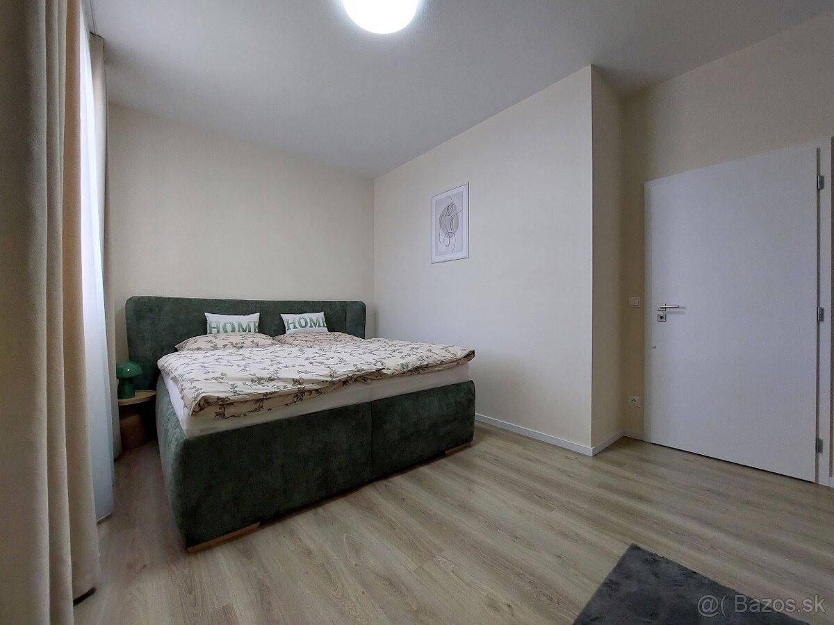 3-izbový zariadený byt 80 m2 s terasou v novostavbe Trenčín. - 11