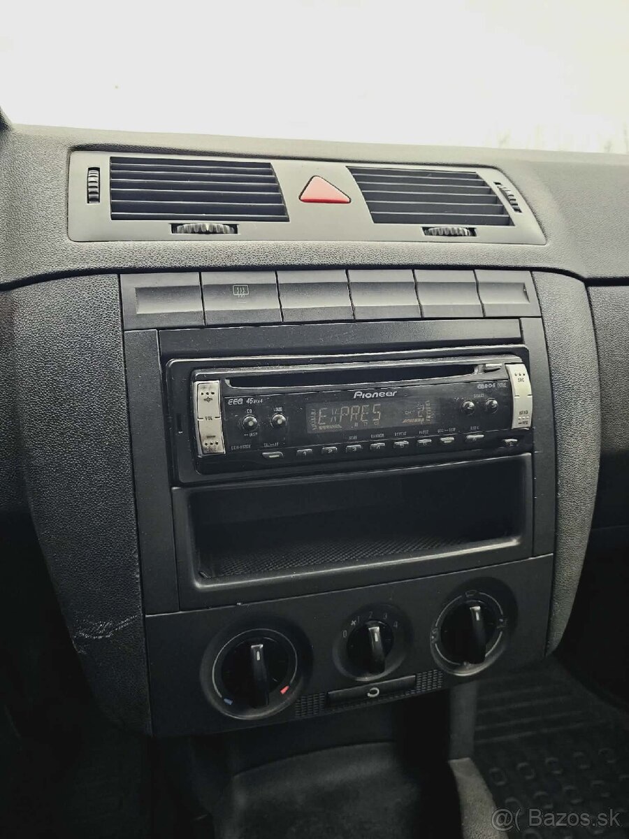 Škoda Fabia Kombi 1.2 12V 2007 - 11