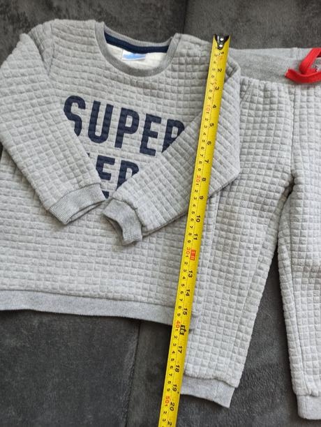 Súprava, tepláky a Despacito tepláky veľ 92 - 11