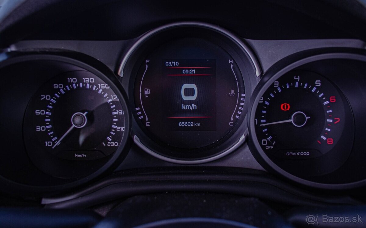 Fiat 500L Cross 1.6 LPG - 11