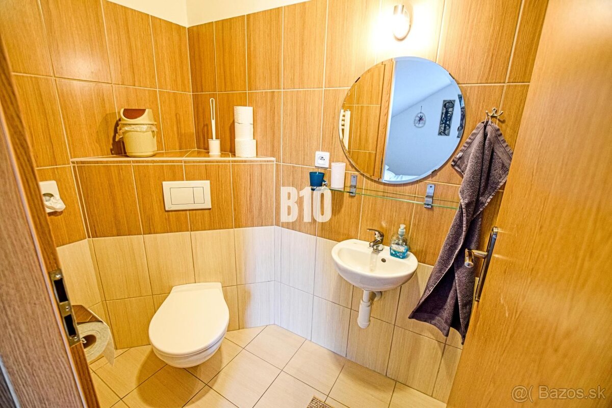 Predaj priestranného domu s hosťovskými izbami – Oščadnica, - 11