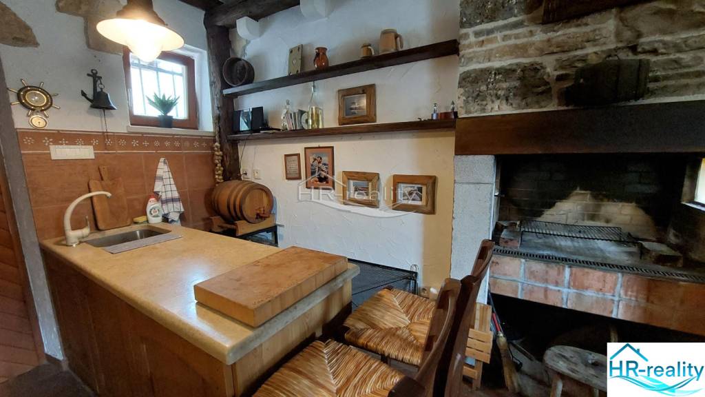 Pag – Novalja, krásna zariadená vilka - 11