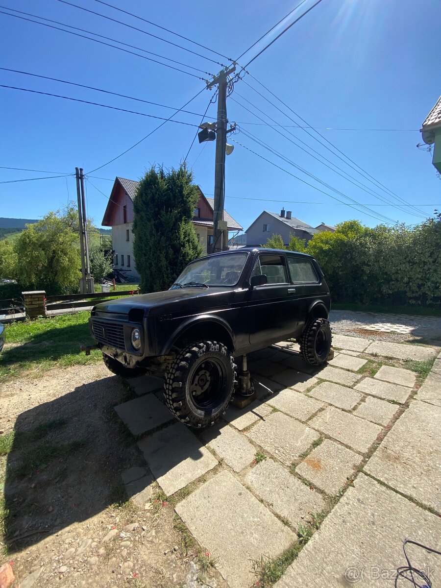 Lada Niva 1.7 - 11