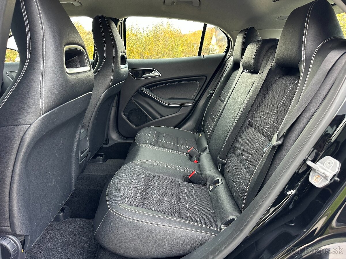 Mercedes-Benz GLA 180 - 11