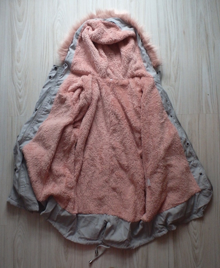 Šedá vetrovka s ružovou kožušinkou - 11