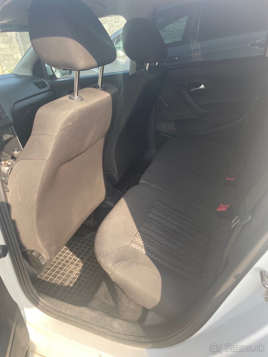 VW POLO 1.0 benzín 44kw - 11