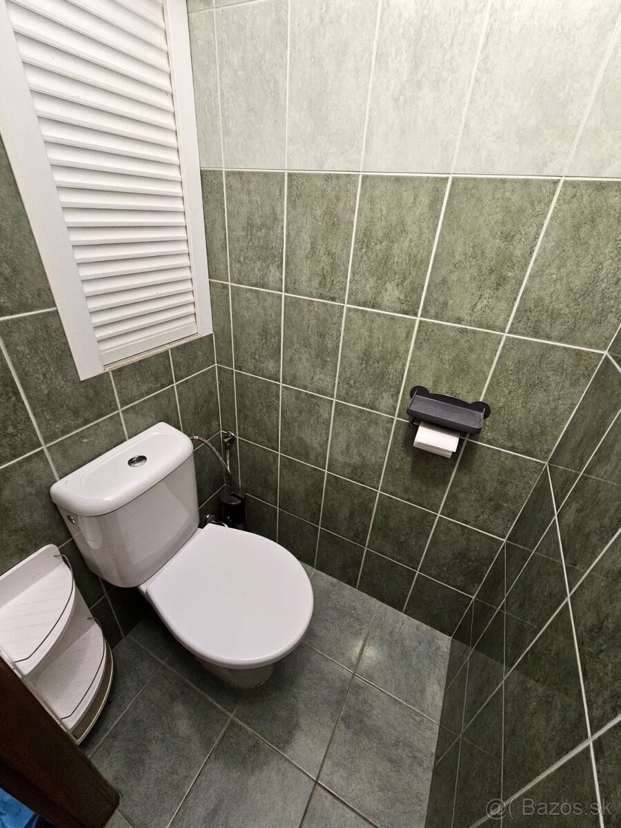 3 i zariadený byt s parkovacím státím, BONUSOM v Seredi - 11