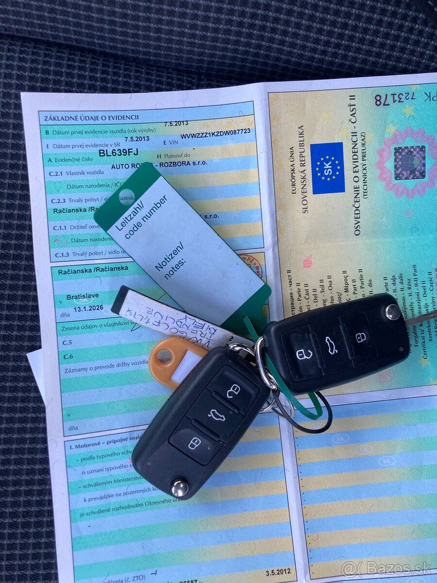 Volkswagen Golf 1.2tsi - 11