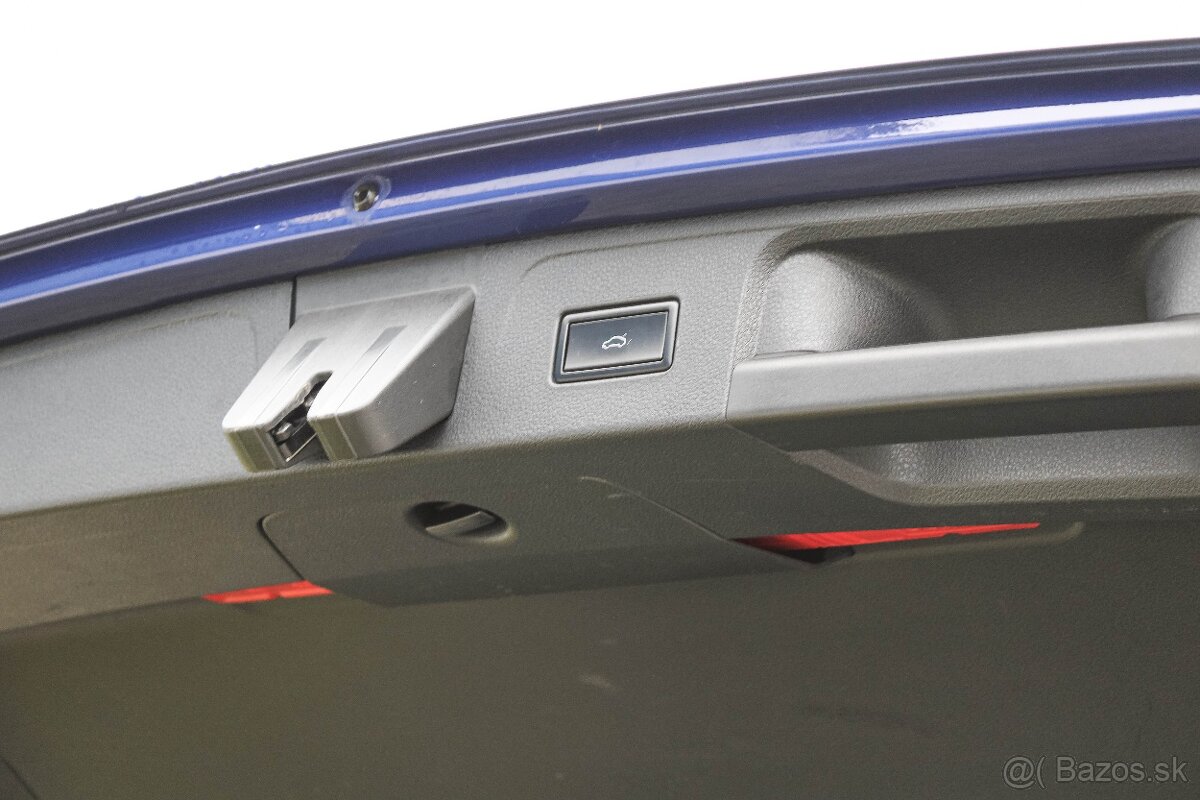 Volkswagen Passat Variant 2.0 BiTDI R-Line DSG 4x4 - 11