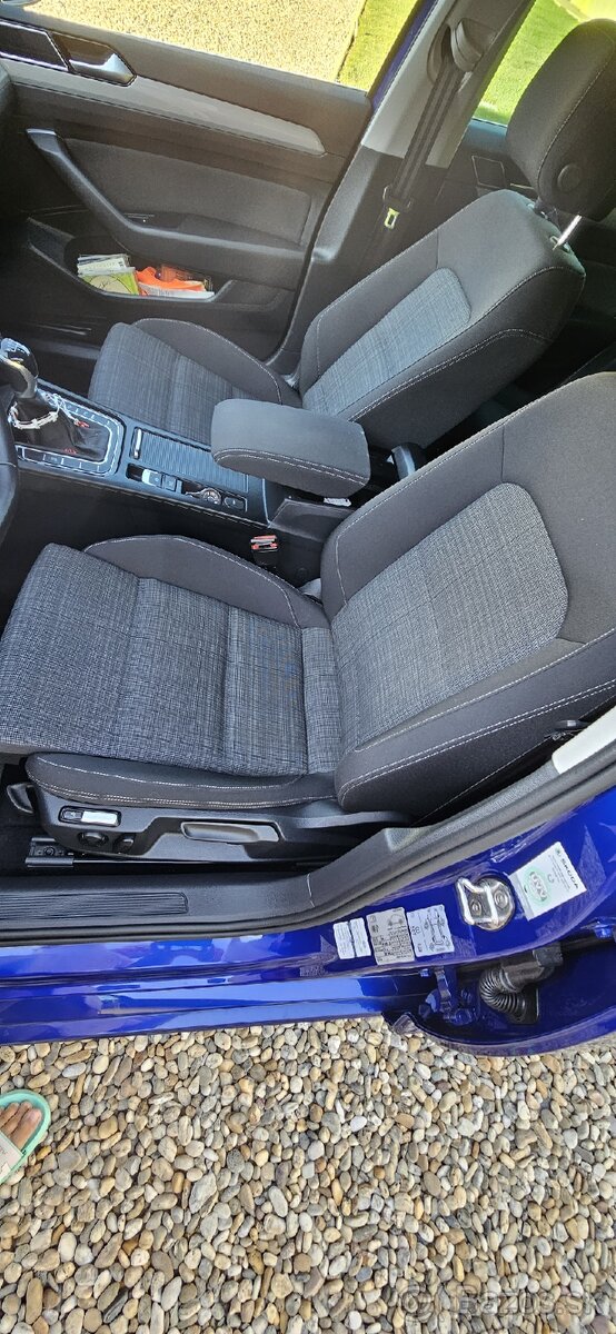 Volkswagen Passat B8 Variant 2.0 TDi, 110KW, model 2022 - 11