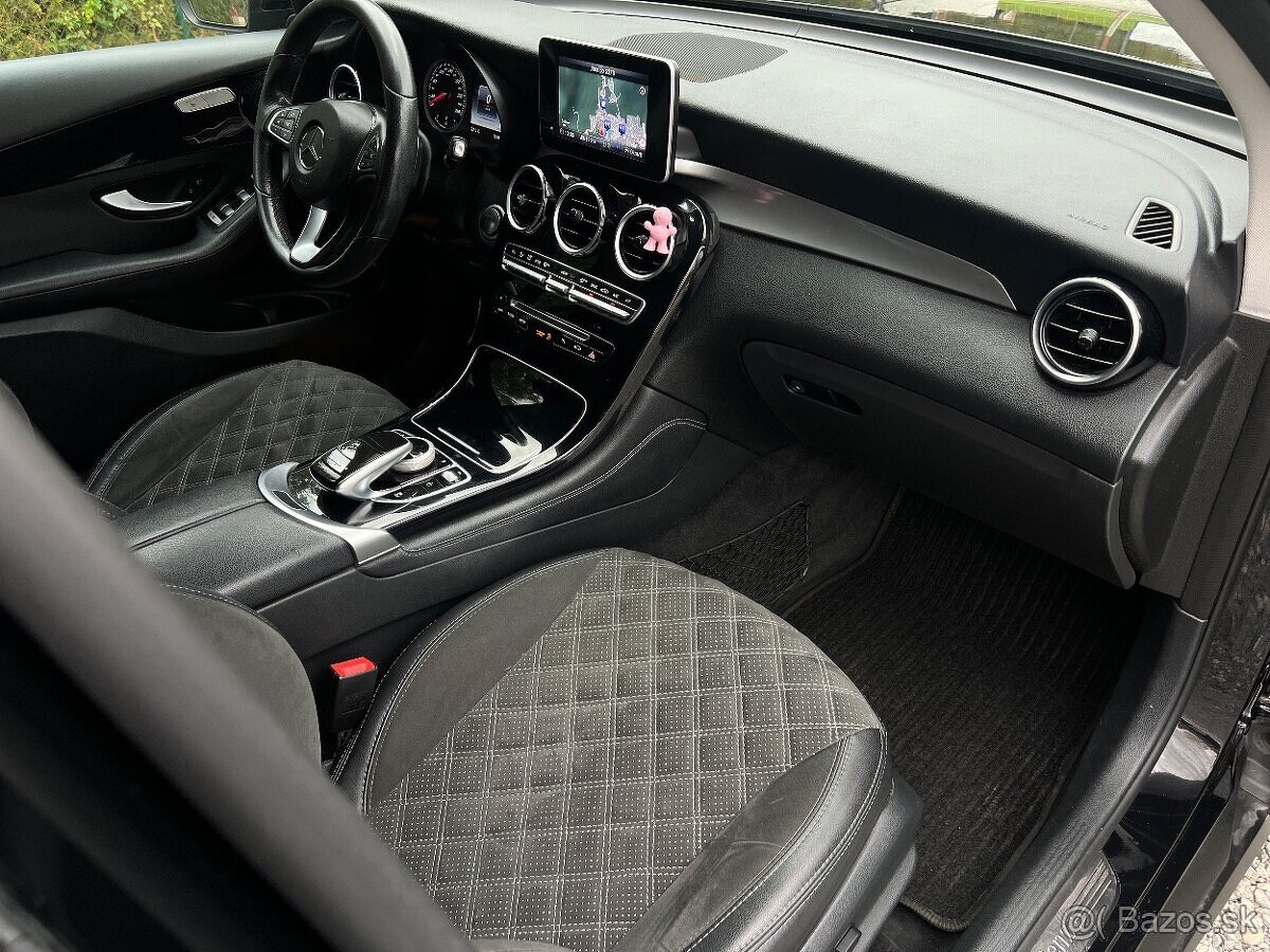 Mercedes-Benz GLC SUV 220d 4MATIC A/T - 11