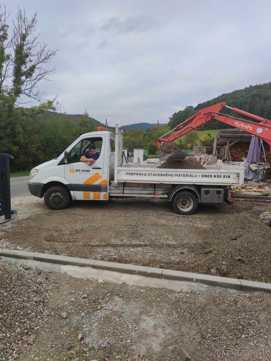 Stavebné a výkopové práce minibagrom - 11