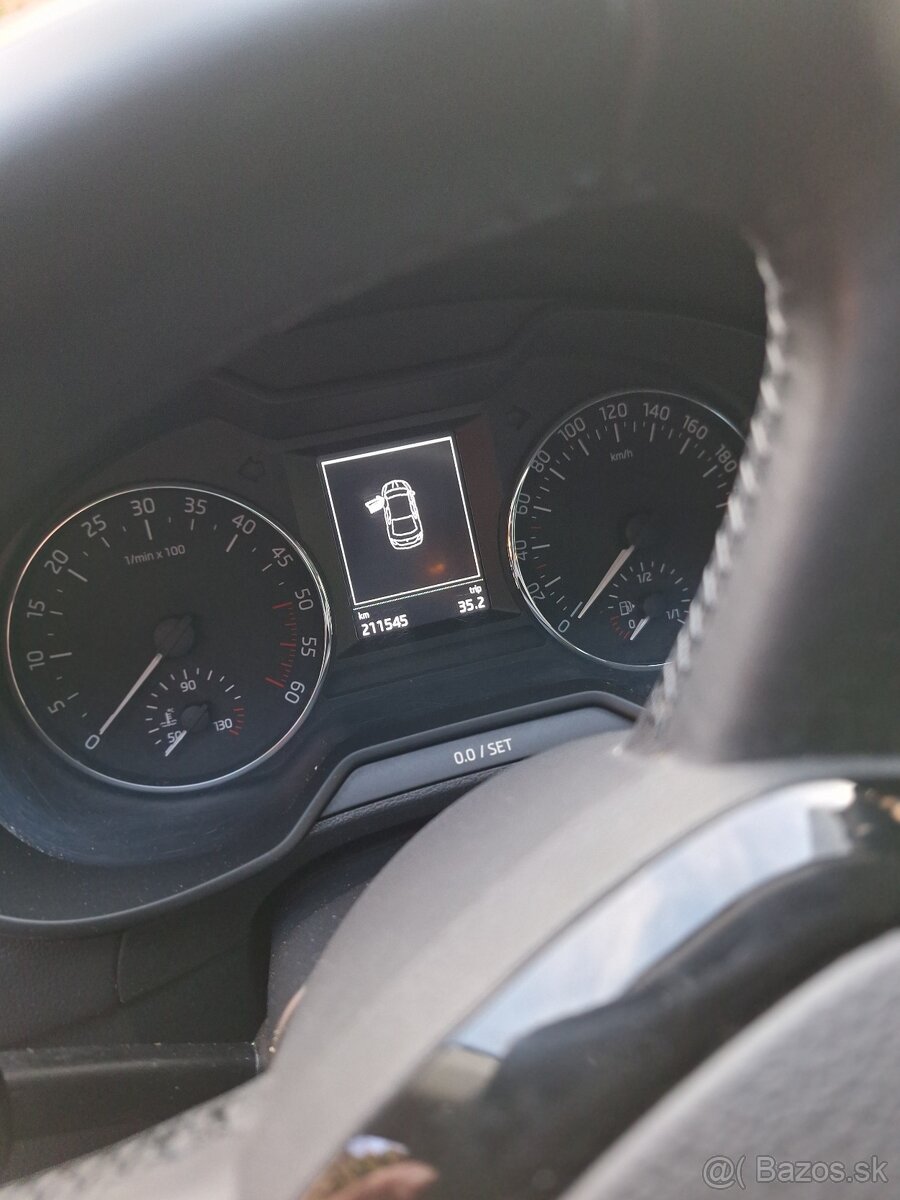 Predám Škodu octavia - 11