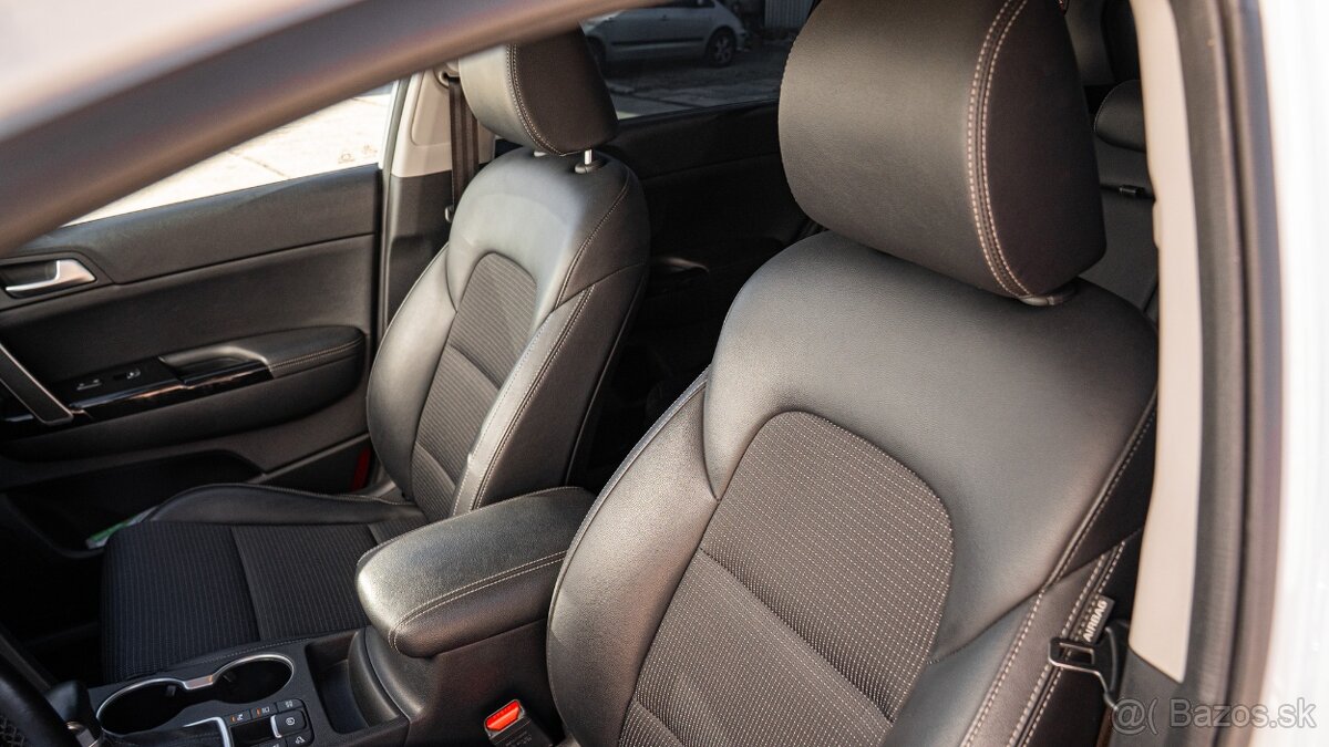 Kia Sportage 2.0 CRDi 4x4+ 48V Mild Hybrid Platinum AUTOMAT - 11