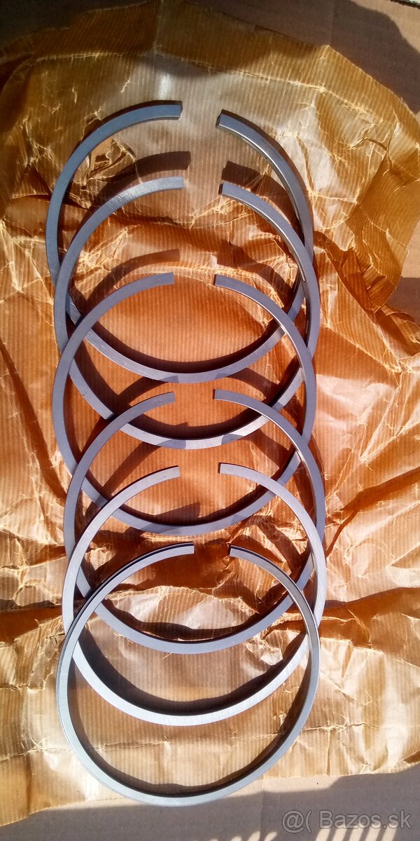 Tatra 148 a ine--vselico - 11