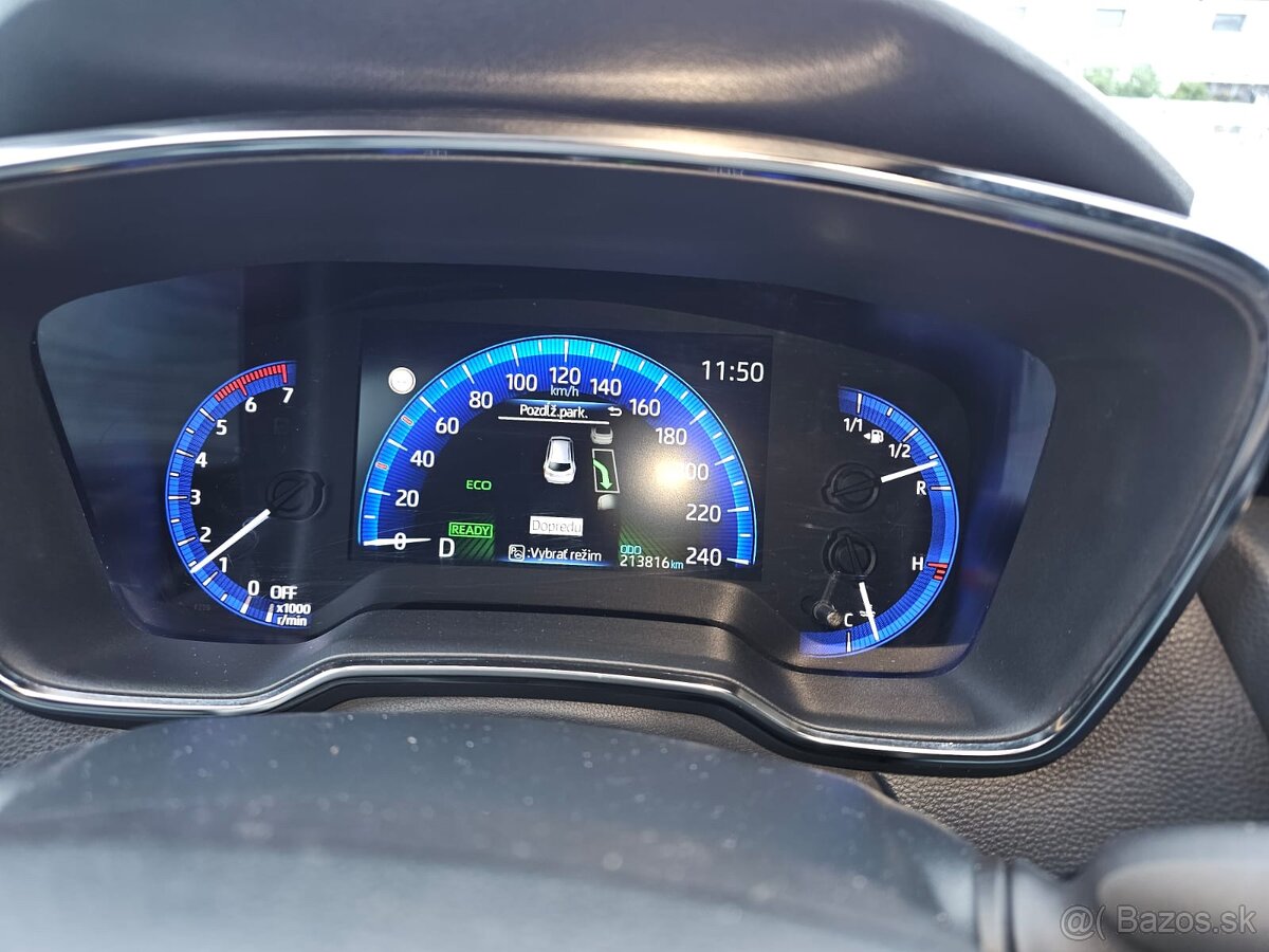 Toyota Corolla Hybrid Combi - 11