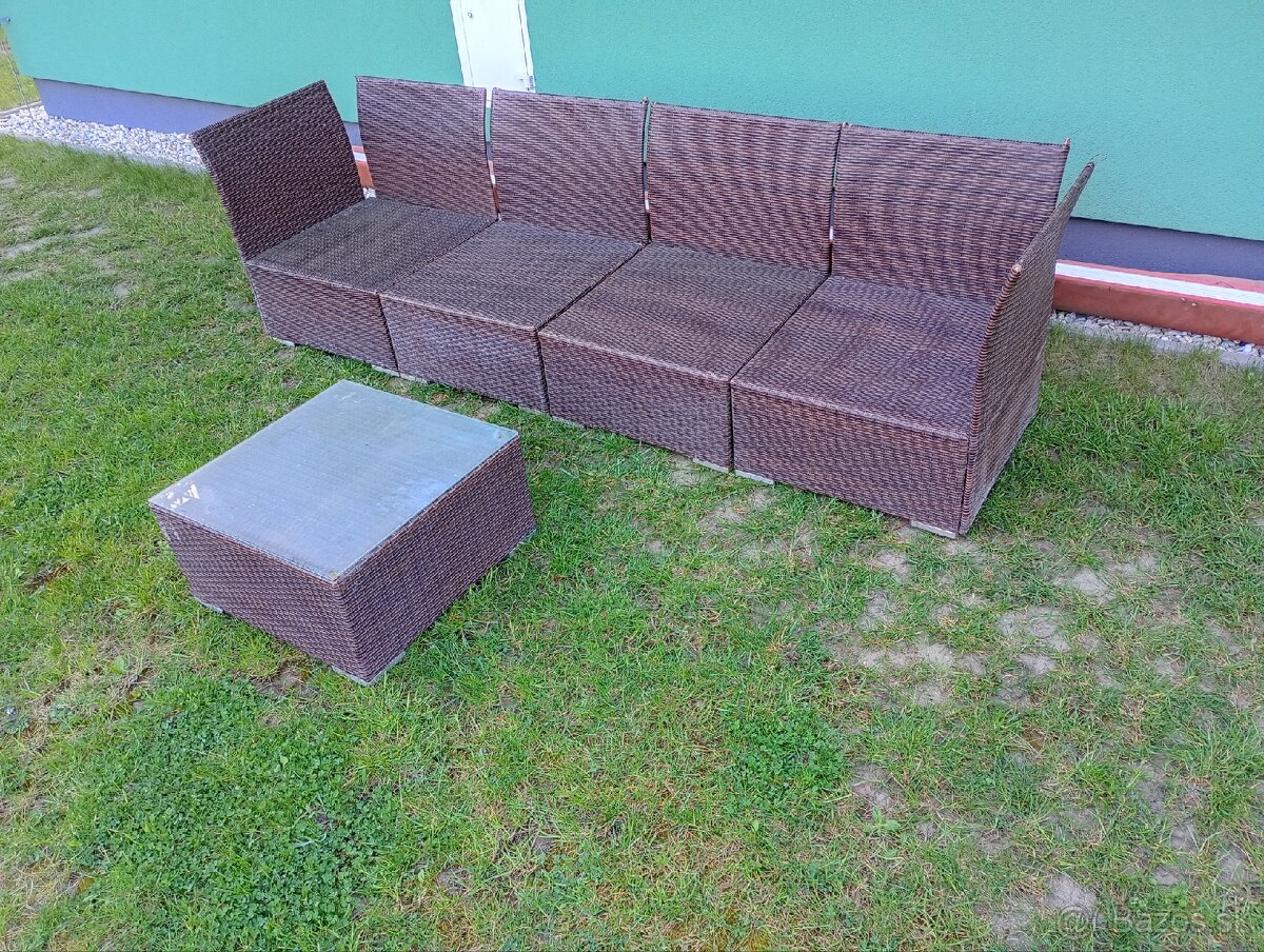 Ratanove sedenie - 11