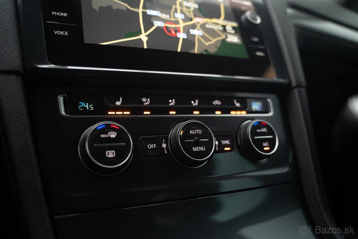 2017 VW Golf Variant 2.0 TDI 110 kW | výhrevy ACC ťažné - 11