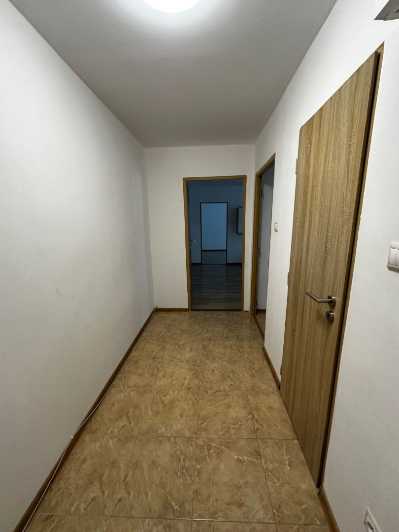 Prenájom izbový byt Nová Dubnica - 11