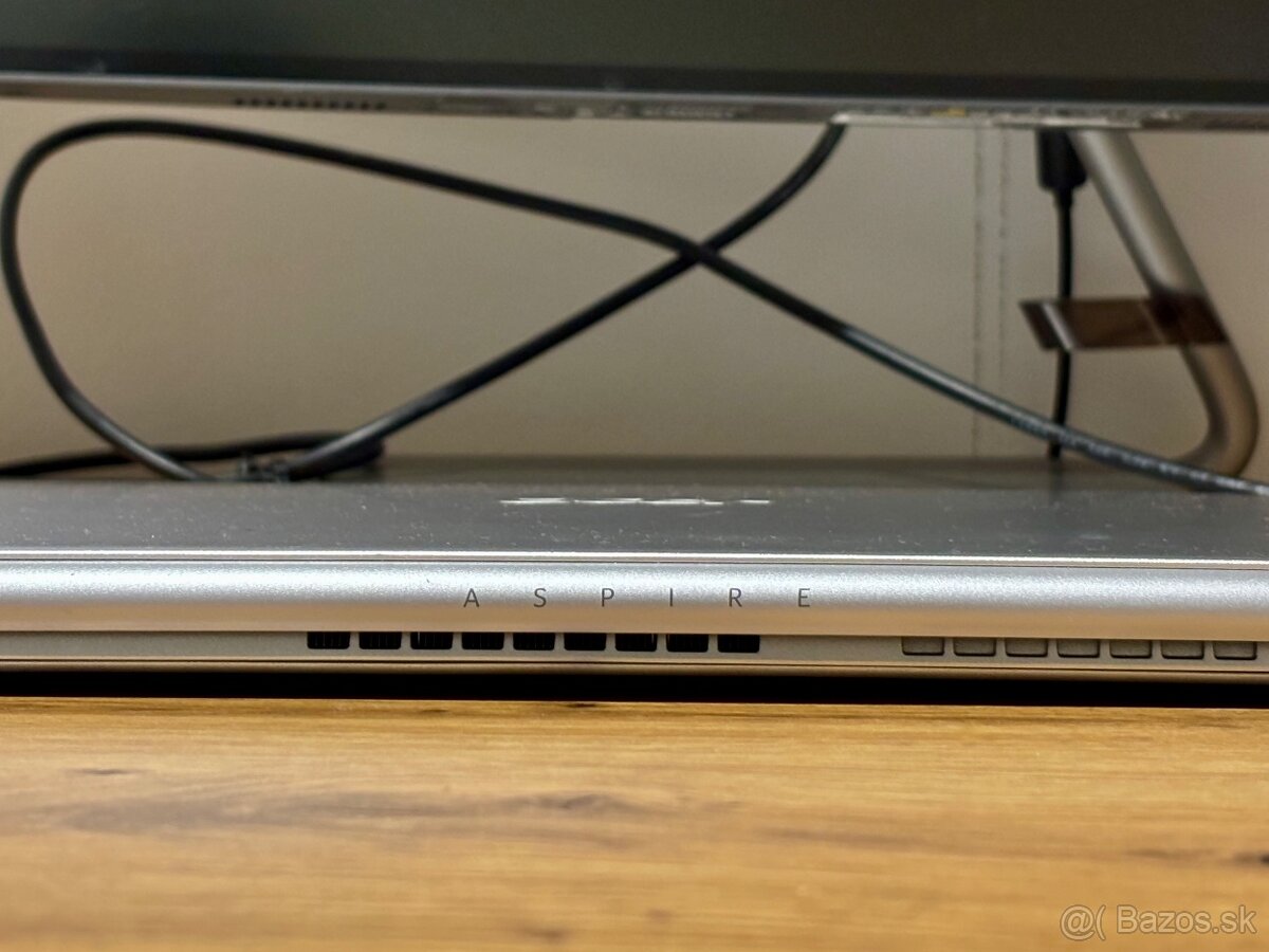 Acer Aspire A515-56G - 11