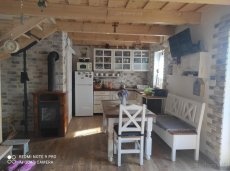 Chata pri Veľkom Kolpašskom jazere v obci Banský Studenec - 11