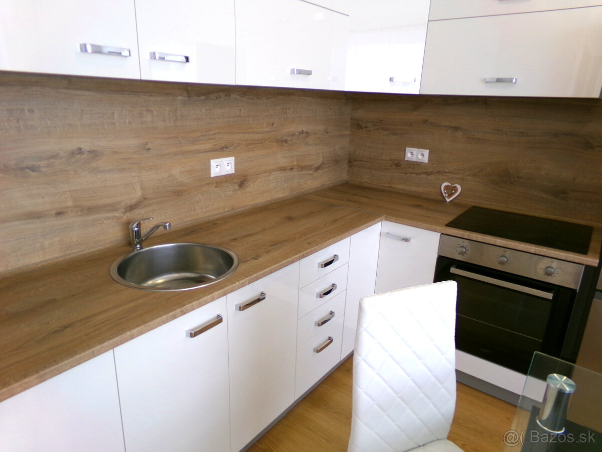 Novostavba pri Bratislave, 2 izb.byt, Terasa 6m, Len 1 sused - 11