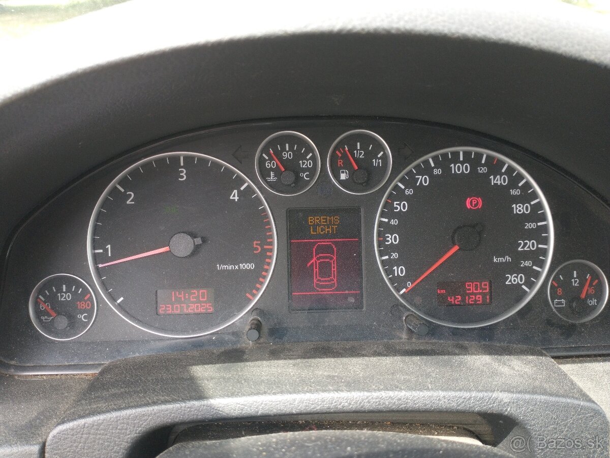 Predam audi a6 c5 allroad 2.5tdi manual BCZ 120kw - 11