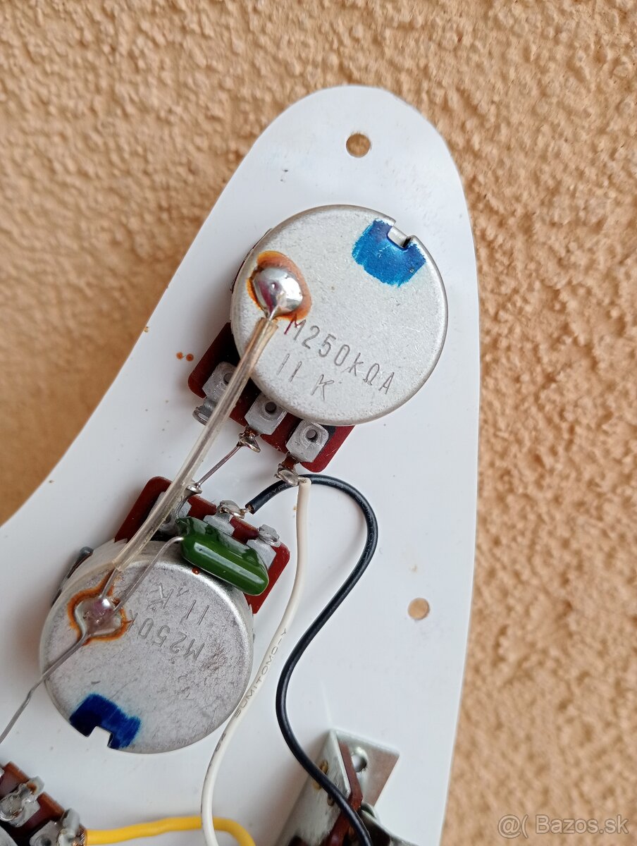 Snímače Stratocaster- pickguard, poťáky 70 roky Greco,Maya - 11