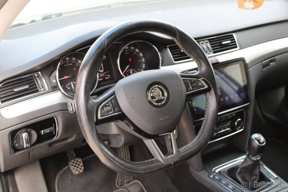 Škoda Superb Combi 2.0 TDI CR Ambition 103kw M6 - 11