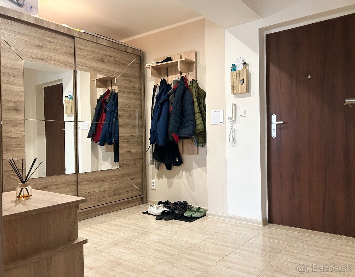 RFReality 2 izb. moderne zrekonštruovaný byt - Nám.L.Svobodu - 11